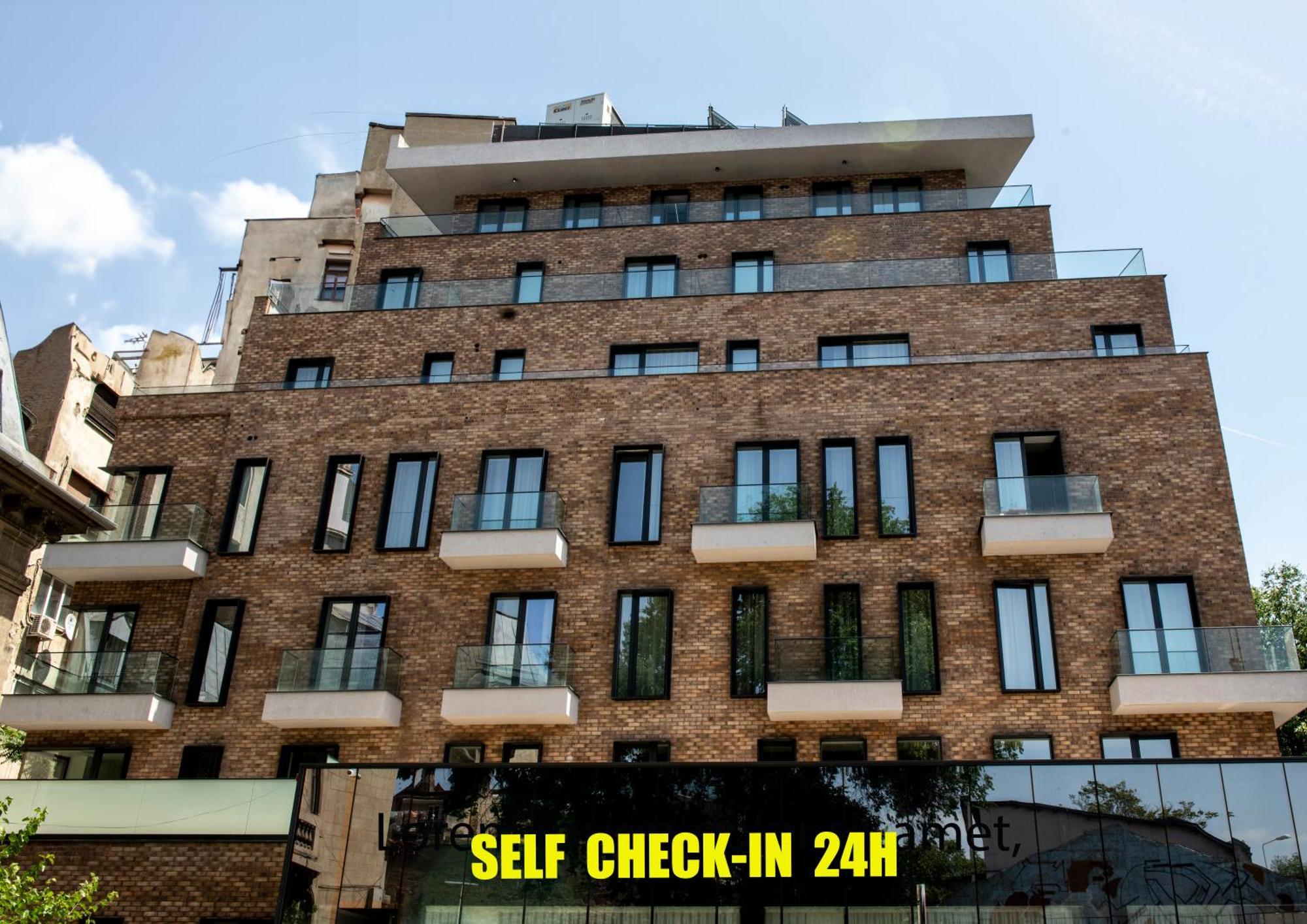 Cm111Apparthotel Bucharest Exterior photo