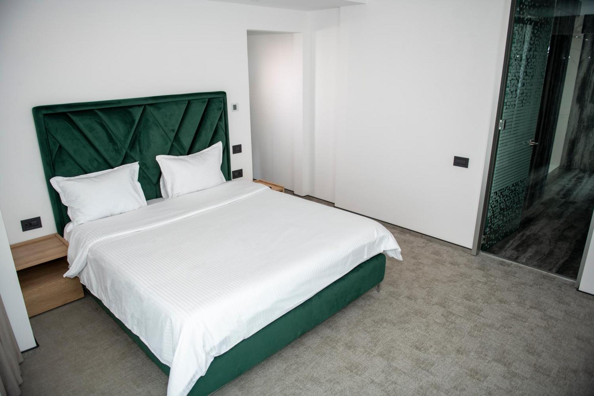 Cm111Apparthotel Bucharest Exterior photo